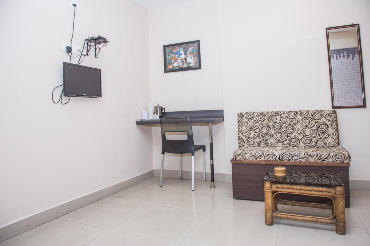 Oyo Hotel Executive Inn Agartala Luaran gambar