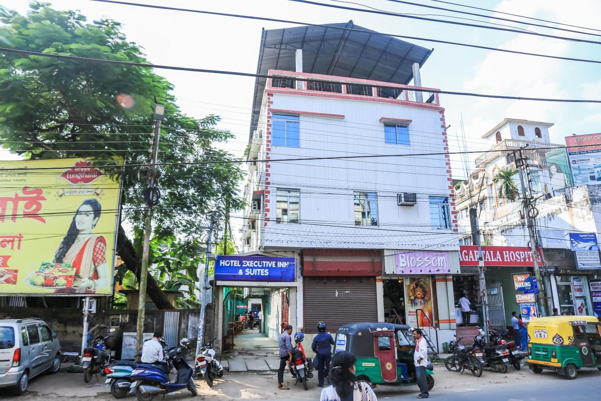 Oyo Hotel Executive Inn Agartala Luaran gambar